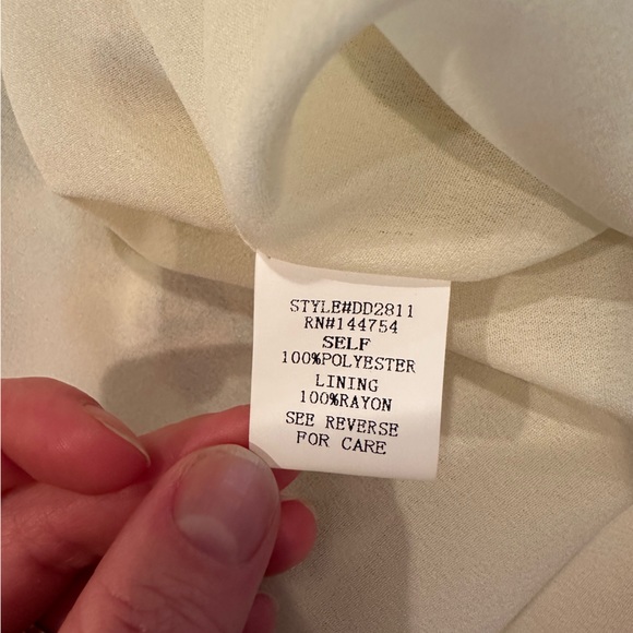 Spring Dress size small - Picture 3 of 7